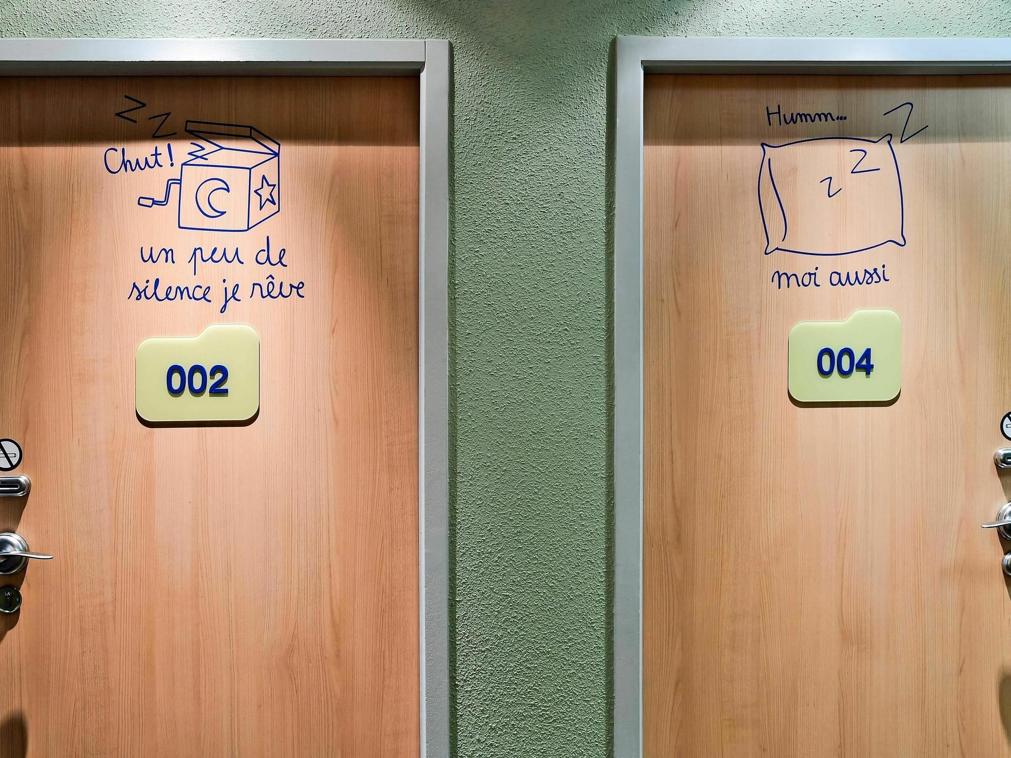 Ibis Budget Saint-Quentin Centre Gare Bagian luar foto