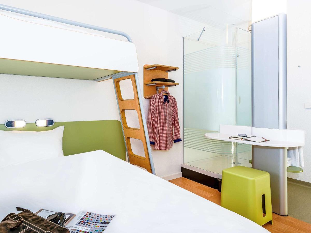 Ibis Budget Saint-Quentin Centre Gare Bagian luar foto